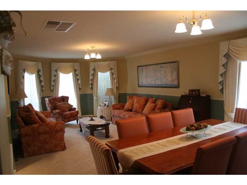 Melton West VIC 3337