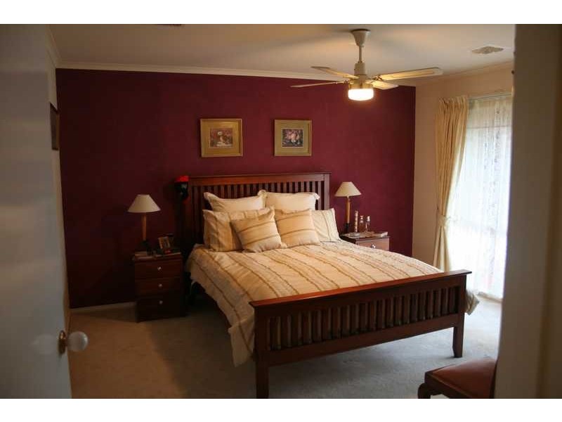 Melton West VIC 3337