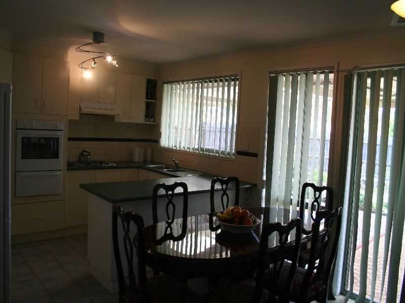 Melton South VIC 3338