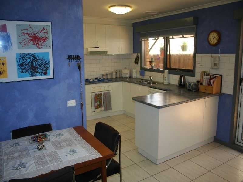 Melton South VIC 3338