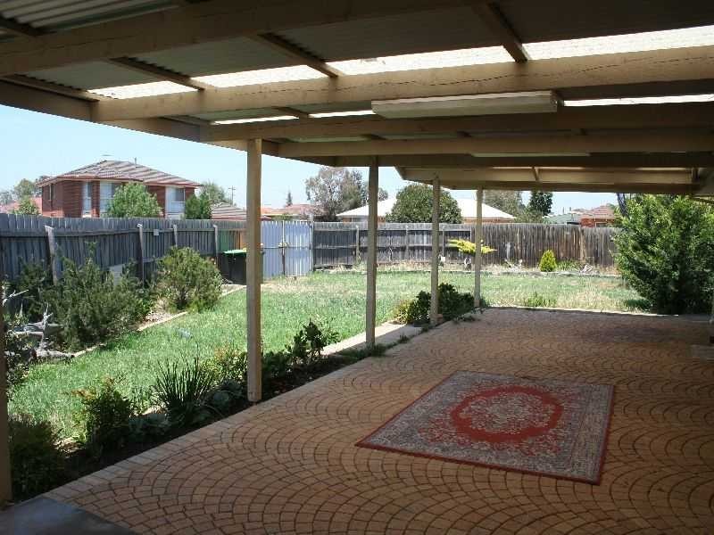 34 Toolern Street, Melton South VIC 3338