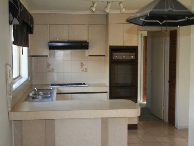 3 Donald Court, Melton VIC 3337