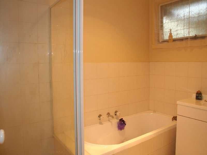 Melton South VIC 3338