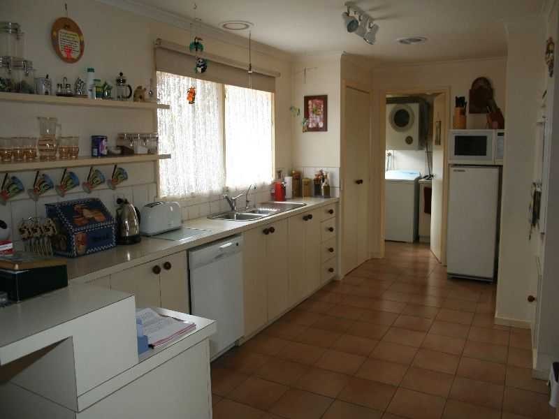 Melton West VIC 3337