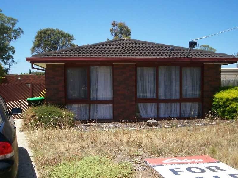 5 Bridgeford Crescent, Melton VIC 3337