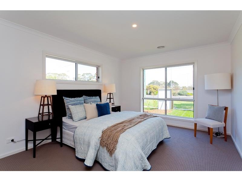 1/56 KORUMBURRA ROAD, Wonthaggi VIC 3995