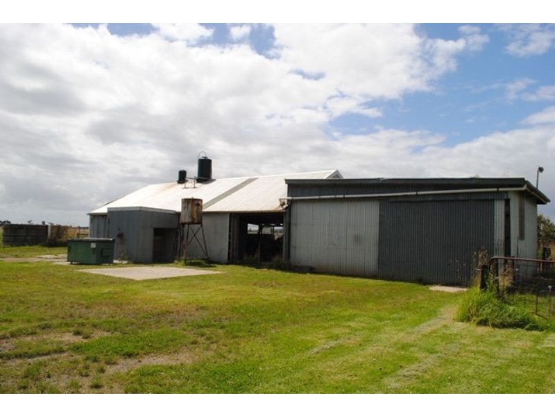 145A LYNCHES ROAD, Bass VIC 3991