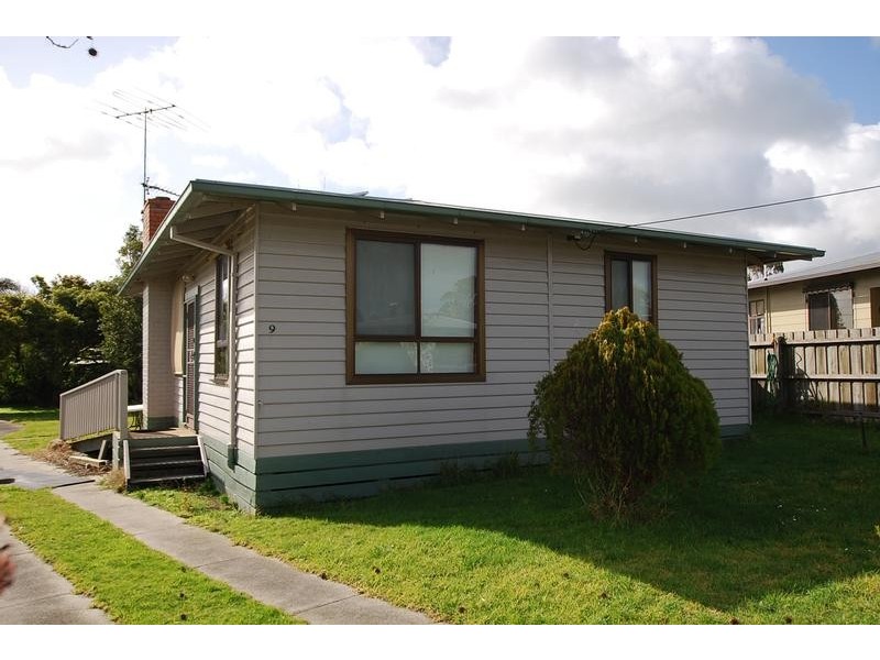 9 BROOK STREET, Wonthaggi VIC 3995