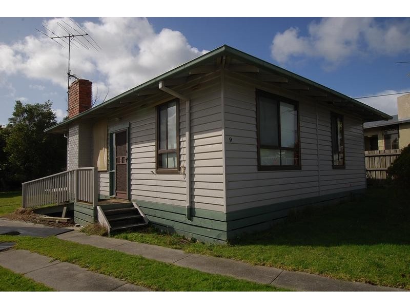 9 BROOK STREET, Wonthaggi VIC 3995