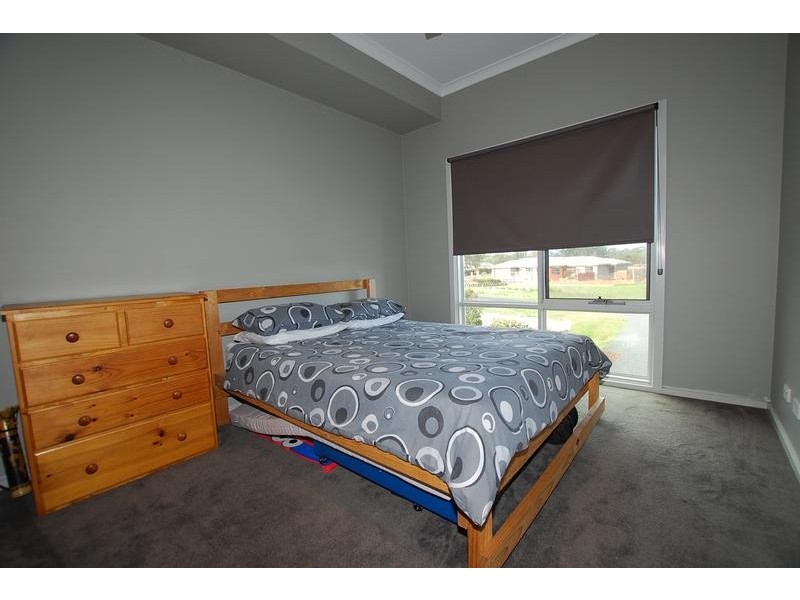 120 BROOME CRESCENT, Wonthaggi VIC 3995