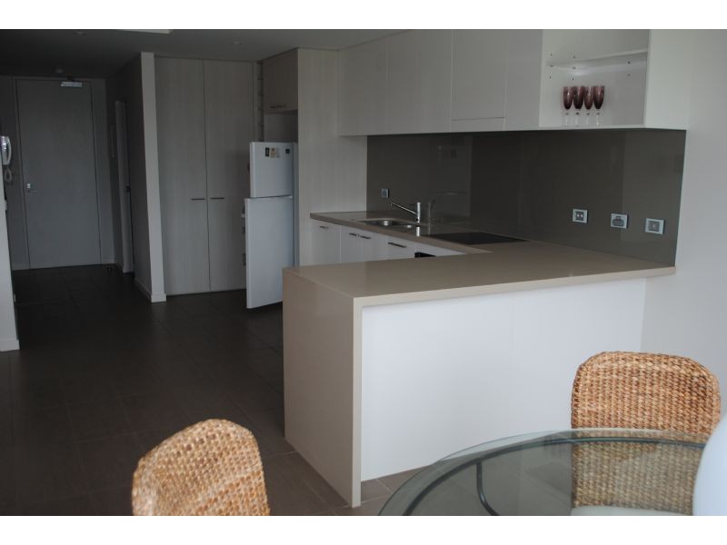 APARTMENT 14/157-159 MARINE PARADE, San Remo VIC 3925