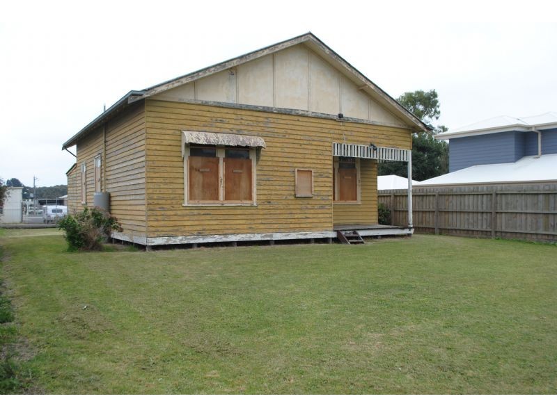 71 McKENZIE STREET, Wonthaggi VIC 3995