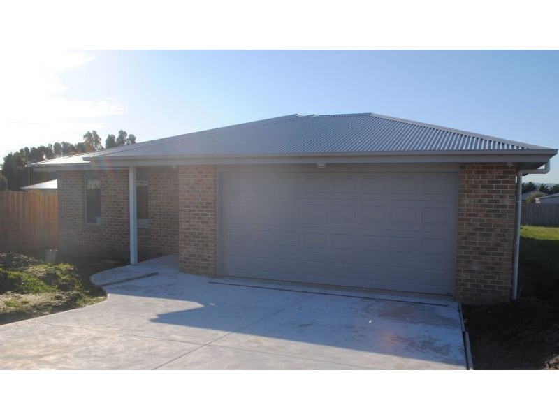 3 CANARY WAY, Wonthaggi VIC 3995