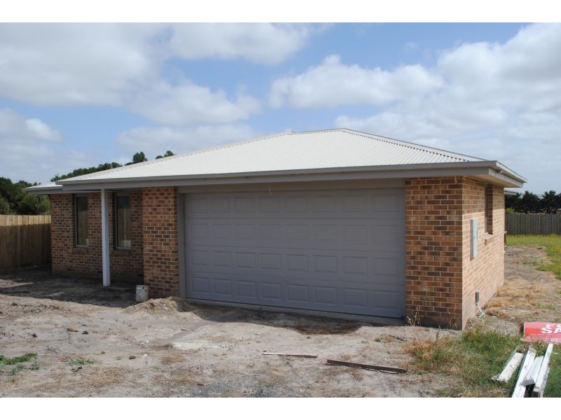 3 CANARY WAY, Wonthaggi VIC 3995