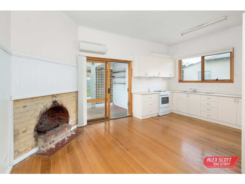 54 McKENZIE STREET, Wonthaggi VIC 3995
