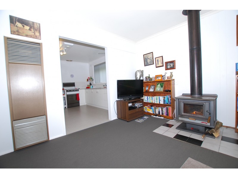 8 GARDEN STREET, Wonthaggi VIC 3995