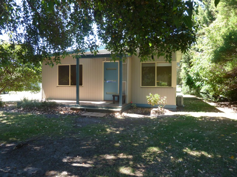 2 REEL STREET, Cape Paterson VIC 3995