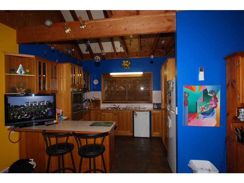 8 DONALD STREET, Wonthaggi VIC 3995