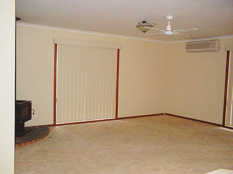 16 OXFORD WAY, Wonthaggi VIC 3995