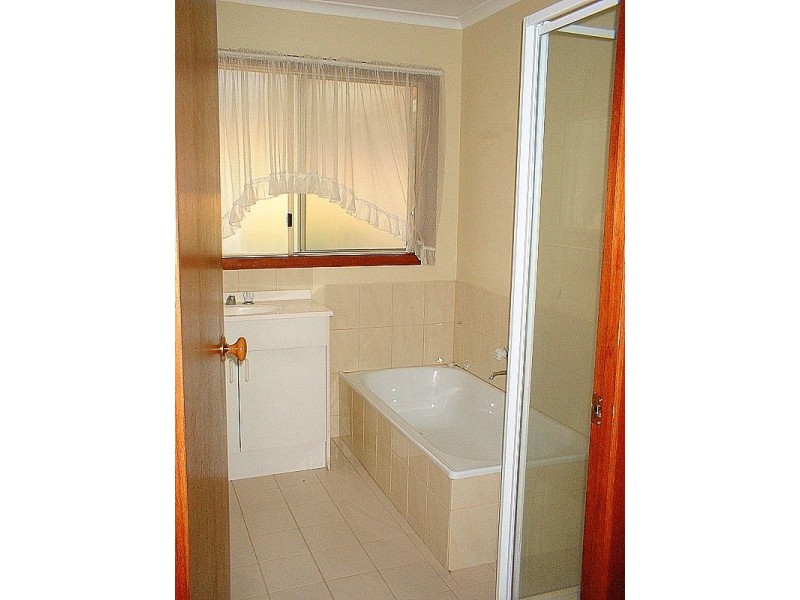 16 OXFORD WAY, Wonthaggi VIC 3995