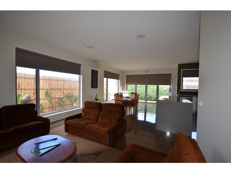1 BLUE WATER CIRCLE, Cape Paterson VIC 3995
