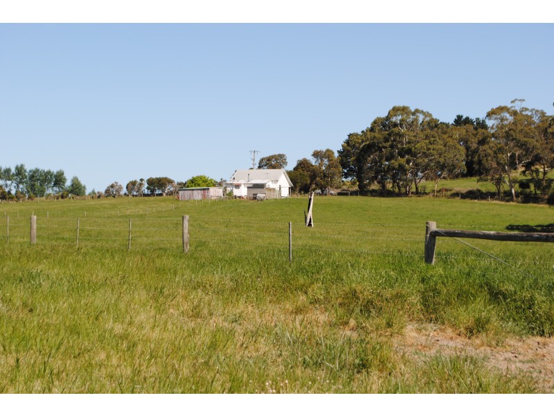 10 SMITH ROAD, Grantville VIC 3984