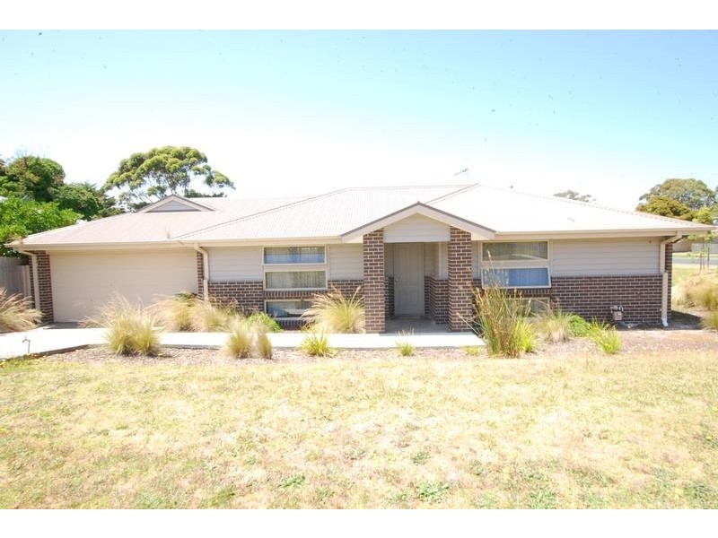 51 REED CRESCENT, Wonthaggi VIC 3995
