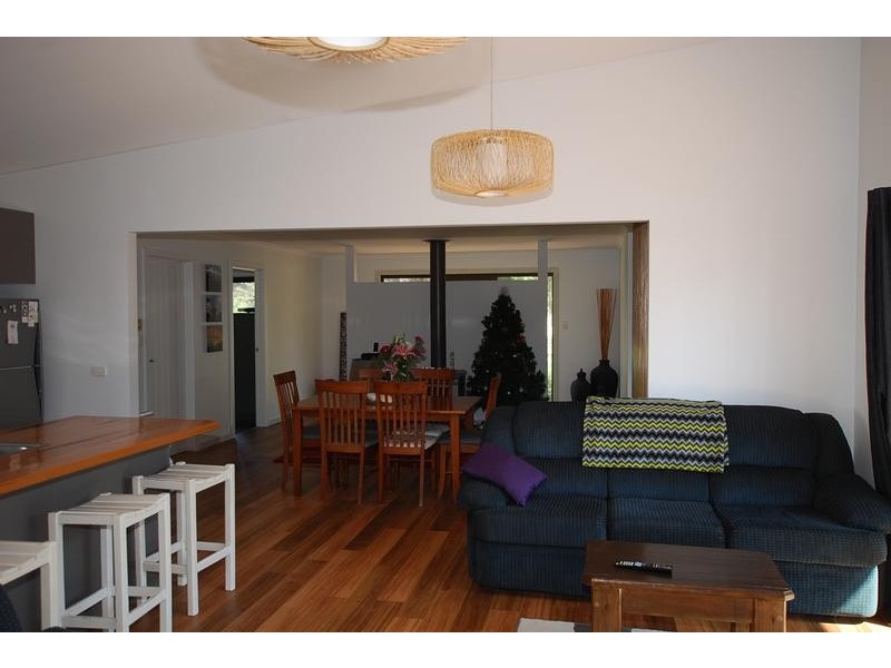 8 Reel Street, Cape Paterson VIC 3995