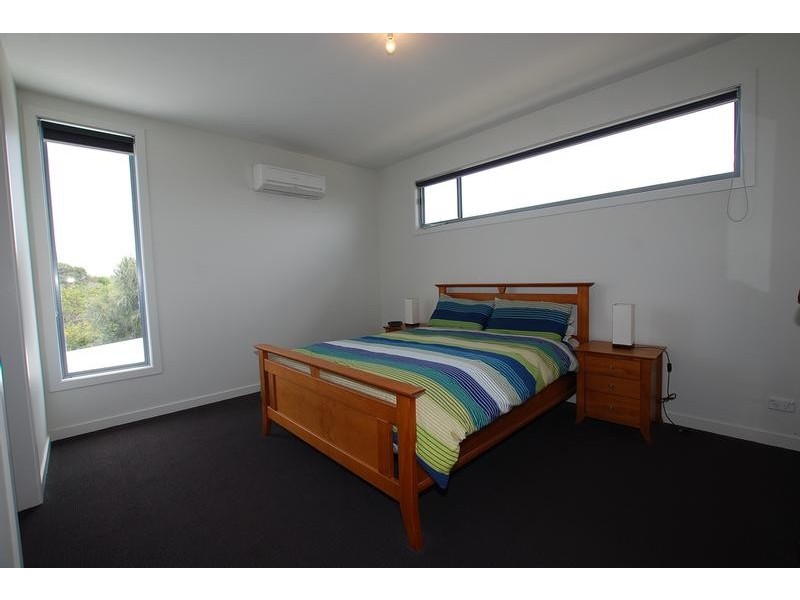 16 BLUE WATER CIRCLE, Cape Paterson VIC 3995