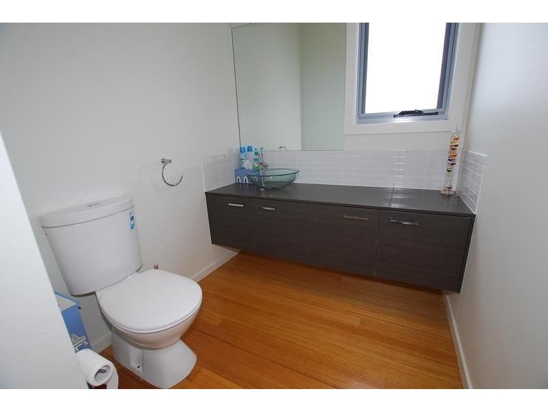 16 BLUE WATER CIRCLE, Cape Paterson VIC 3995