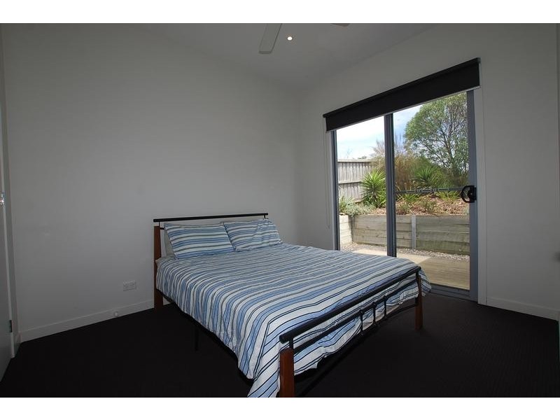 16 BLUE WATER CIRCLE, Cape Paterson VIC 3995