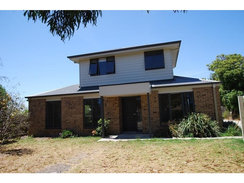 1/7 Fahey Street, Wonthaggi VIC 3995
