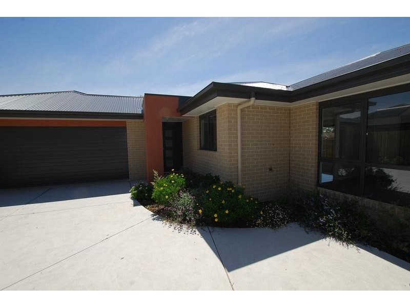 2/204 White Road, Wonthaggi VIC 3995