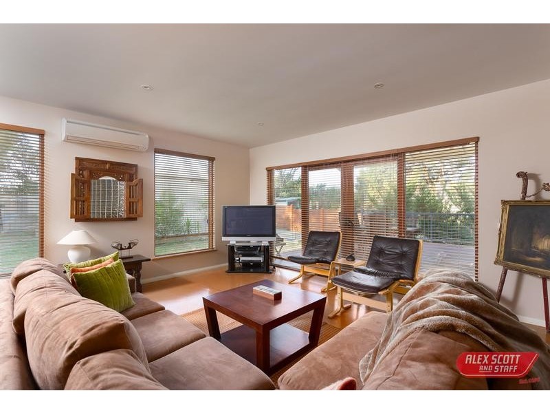 4 HEATH STREET, Cape Paterson VIC 3995