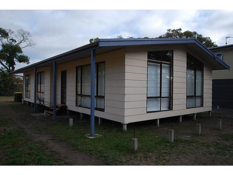 57 WILLAMS STREET, Inverloch VIC 3996