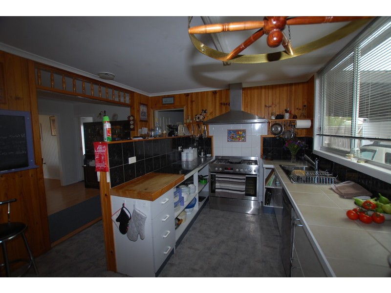 43 GORDON STREET, Wonthaggi VIC 3995