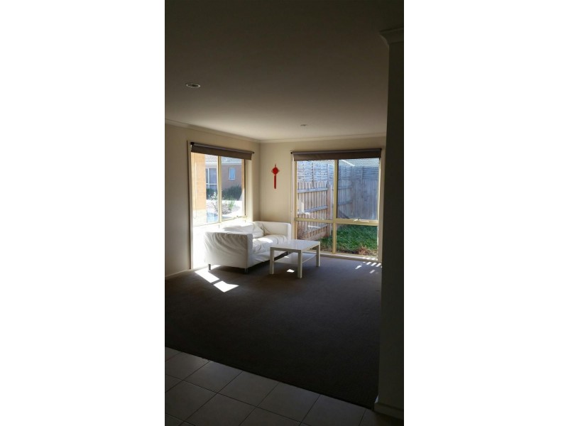 2/9-11 LONGWALL COURT, Wonthaggi VIC 3995