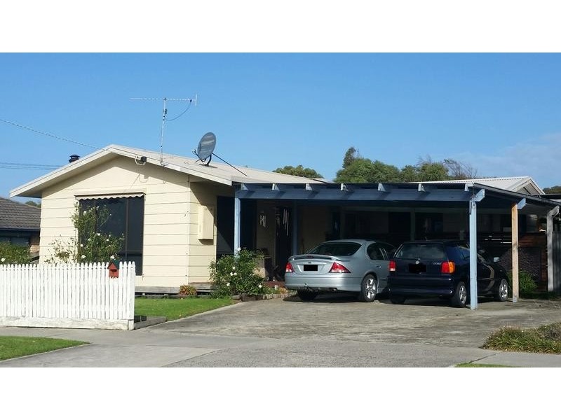 3 HENRY STREET EAST, Wonthaggi VIC 3995