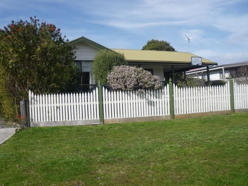 5 MINERS DRIVE, Wonthaggi VIC 3995