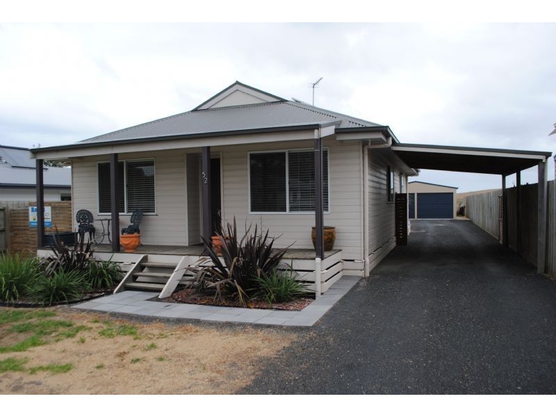 52 TULLOCH STREET, Dalyston VIC 3992