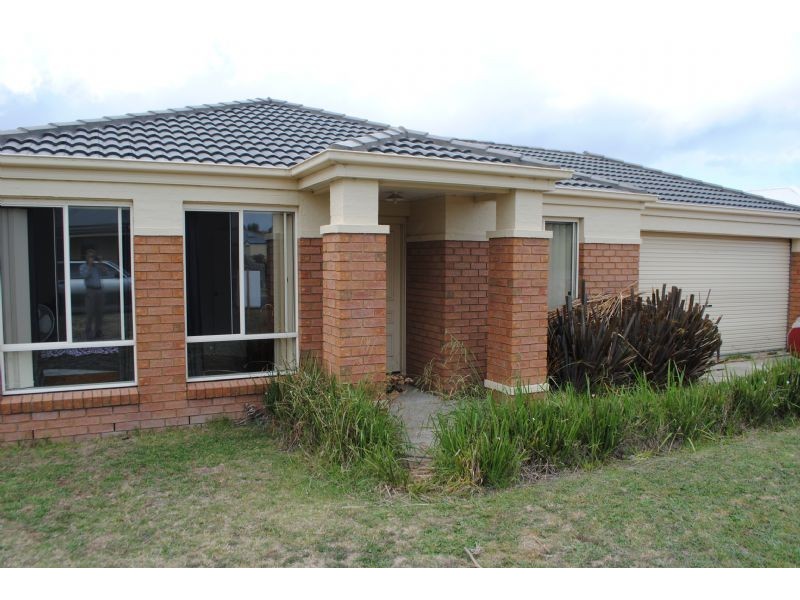 42 OXFORD WAY, Wonthaggi VIC 3995