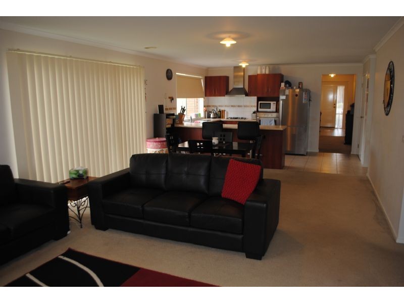 42 OXFORD WAY, Wonthaggi VIC 3995