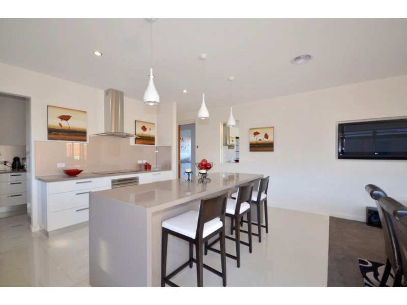 28 PEAR TREE CLOSE, Wonthaggi VIC 3995