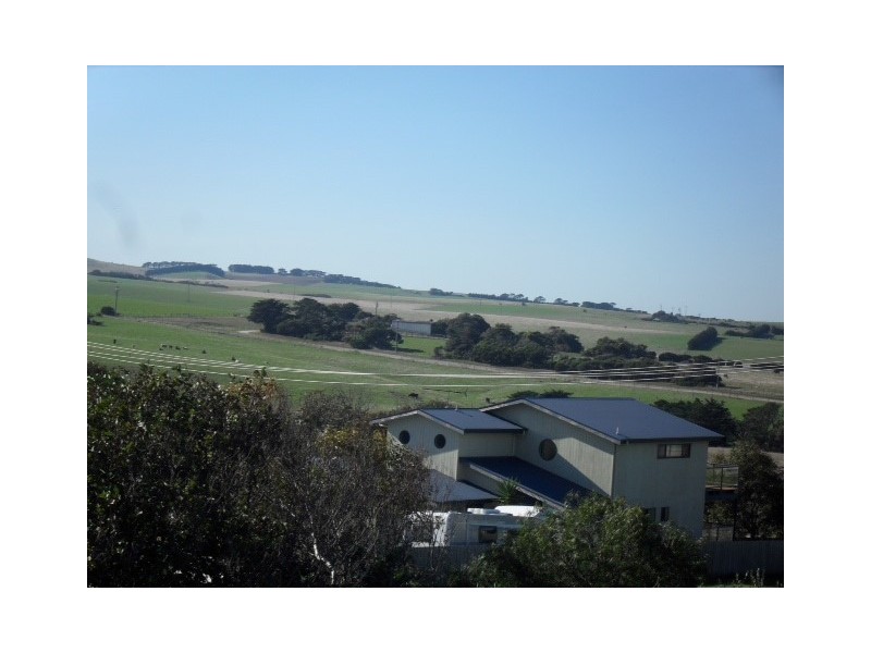 11 GRUBER STREET, Kilcunda VIC 3995