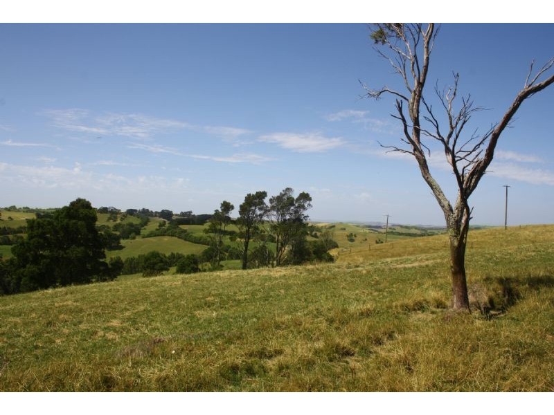 898 SHEEPWAY ROAD, Loch VIC 3945