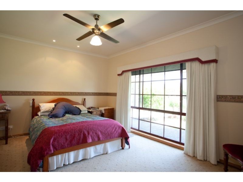 29 SHANDLEY ST, Wonthaggi VIC 3995