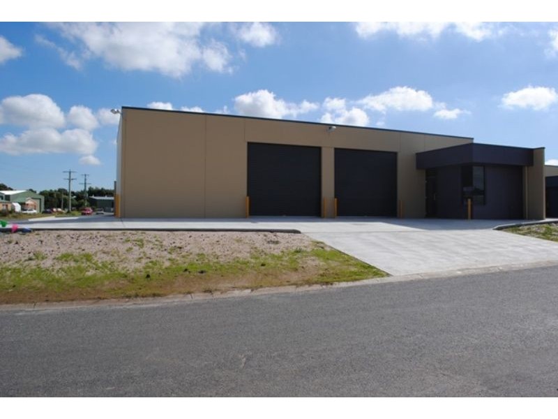 3/1 ELKIN CRT, Wonthaggi VIC 3995