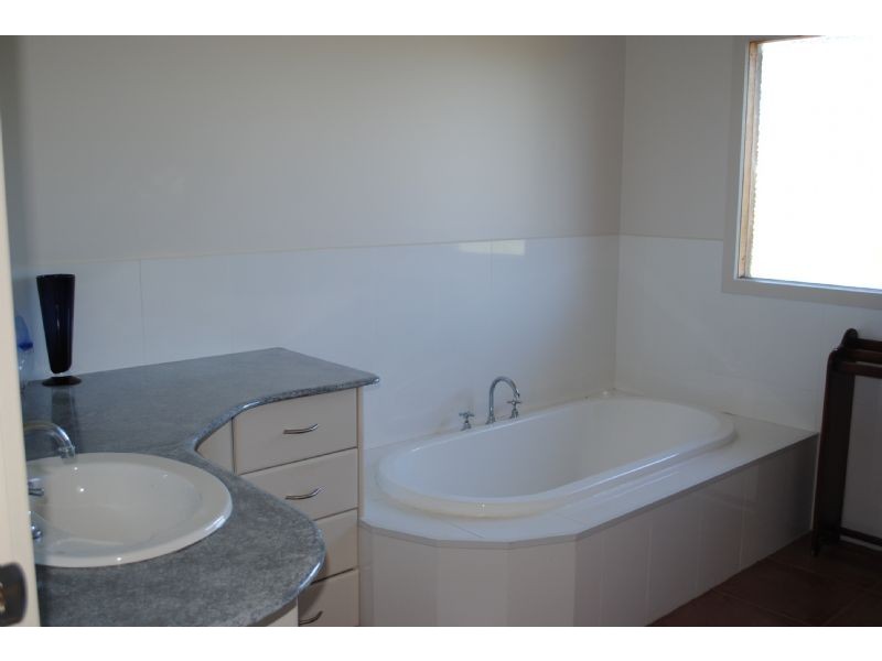 37 WISHART STREET, Wonthaggi VIC 3995