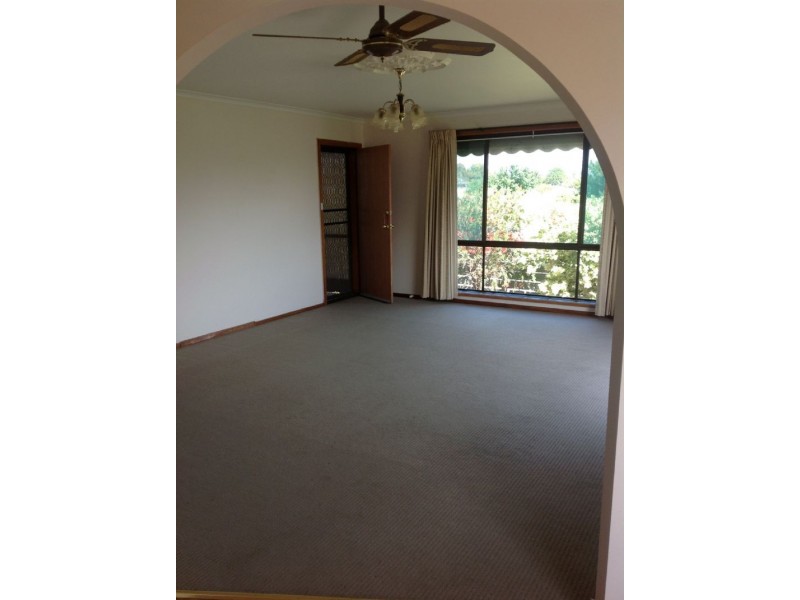 8 JAMES STREET, Wonthaggi VIC 3995