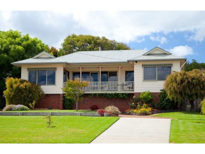 19 HAGELTHORN STREET, Wonthaggi VIC 3995